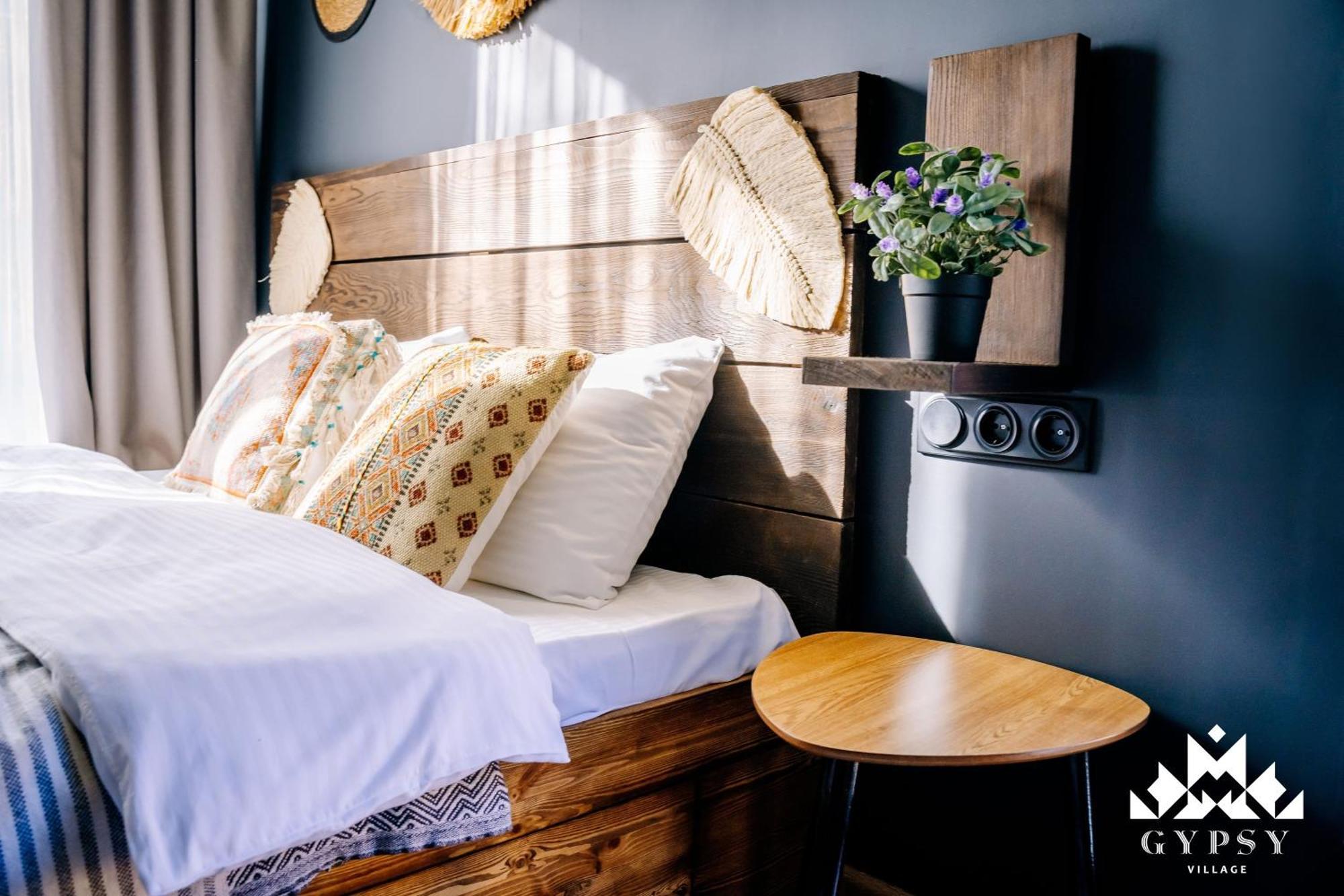 Gipsy Village Park Hotel Asureti Ngoại thất bức ảnh