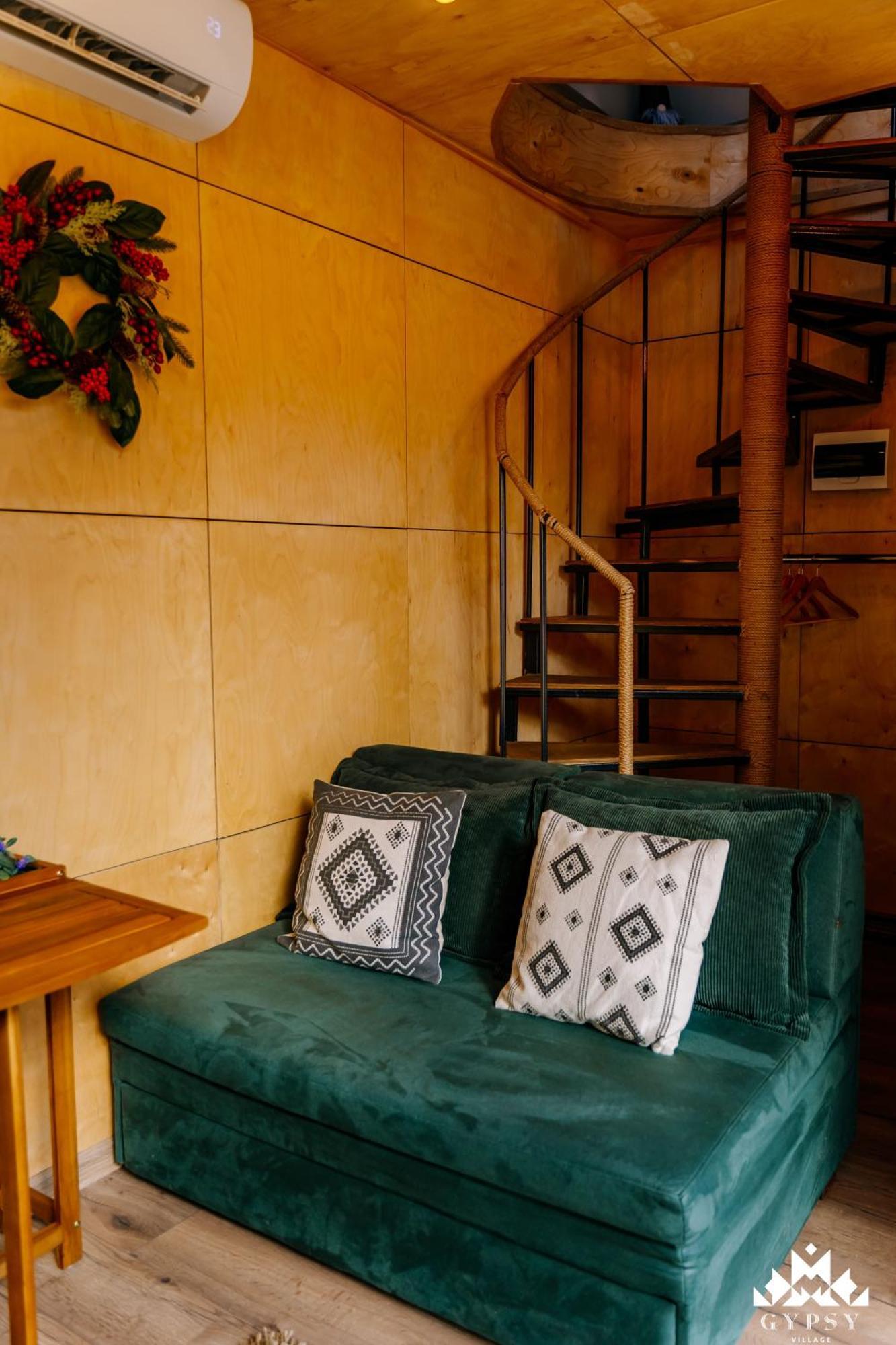 Gipsy Village Park Hotel Asureti Ngoại thất bức ảnh